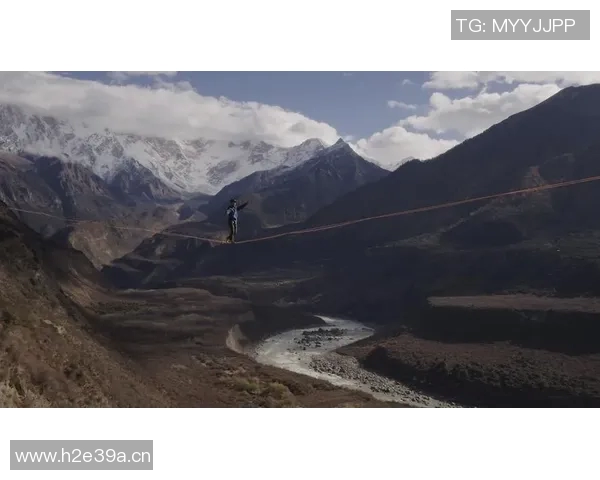 杨丽专访：极限运动背后的坚持与梦想之路回顾